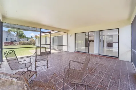22207 Alyssum Way Boca Raton FL 33433