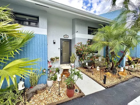 2840 S Oakland Forest Drive Oakland Park FL 33309