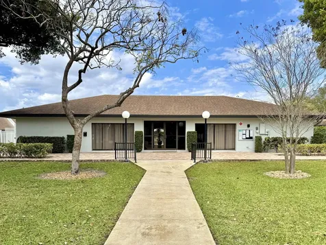 2840 S Oakland Forest Drive Oakland Park FL 33309
