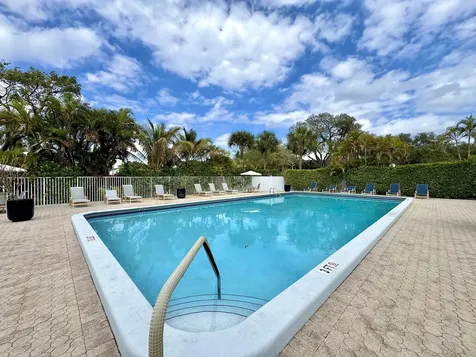 2840 S Oakland Forest Drive Oakland Park FL 33309