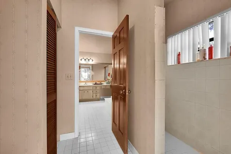 5172 Nw 84th Road Coral Springs FL 33067
