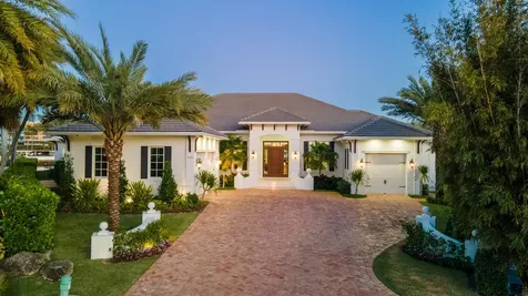 976 Cypress Drive Delray Beach FL 33483