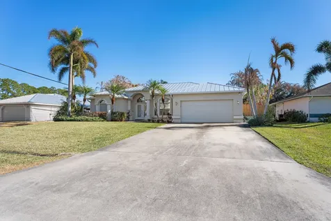 737 Sw Dalton Circle Port Saint Lucie FL 34953