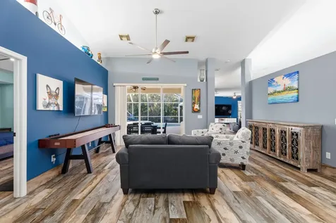 737 Sw Dalton Circle Port Saint Lucie FL 34953