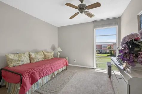1 Golfs Edge F West Palm Beach FL 33417