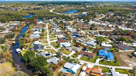 122 N Naranja Avenue Port Saint Lucie FL 34983