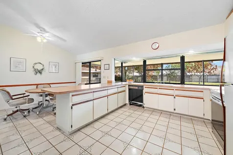 122 N Naranja Avenue Port Saint Lucie FL 34983