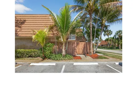 825 Center Street Jupiter FL 33458
