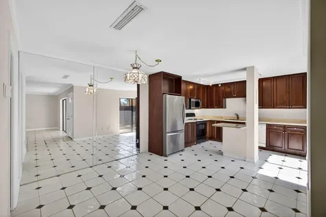 825 Center Street Jupiter FL 33458