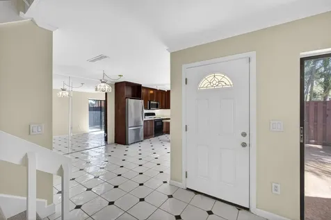 825 Center Street Jupiter FL 33458