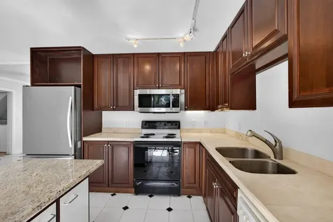 825 Center Street Jupiter FL 33458