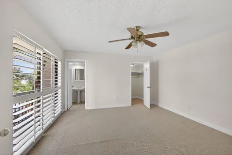 825 Center Street Jupiter FL 33458