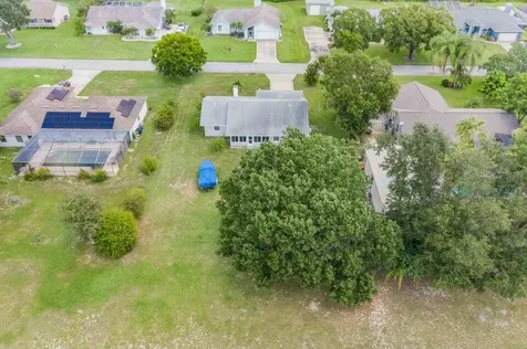 910 Liberty Lane Auburndale FL 33823