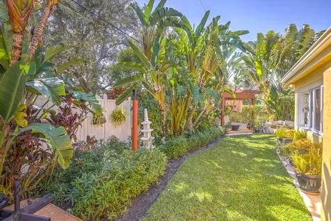1191 Emerald Lane Singer Island FL 33404