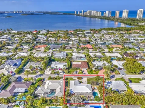 1191 Emerald Lane Singer Island FL 33404