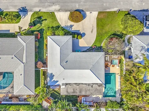 1191 Emerald Lane Singer Island FL 33404