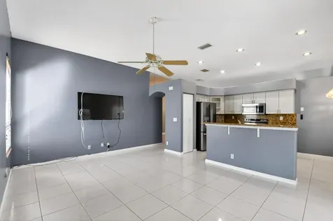 6778 Las Colinas Street Lake Worth FL 33463