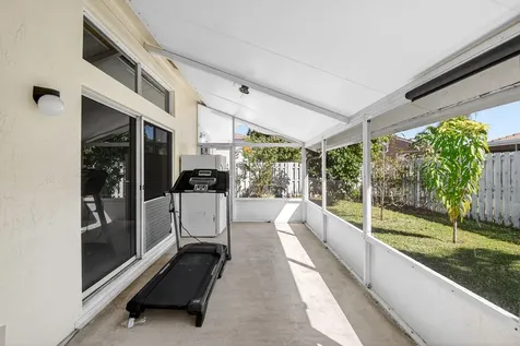 6778 Las Colinas Street Lake Worth FL 33463