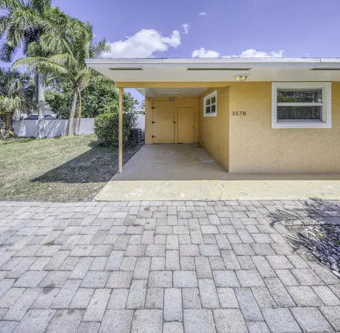3578 Coconut Road Palm Springs FL 33461