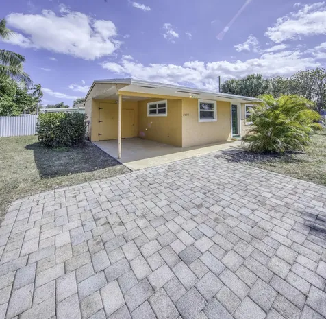 3578 Coconut Road Palm Springs FL 33461