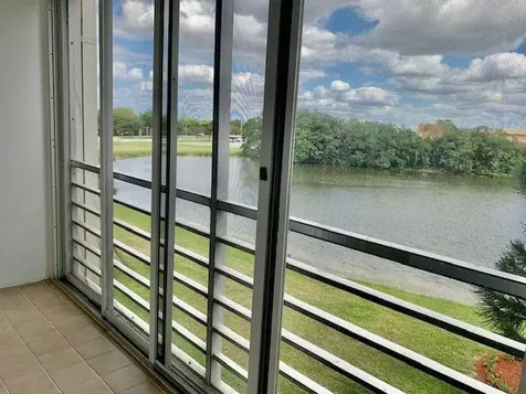 3063 Ainslie D Boca Raton FL 33434