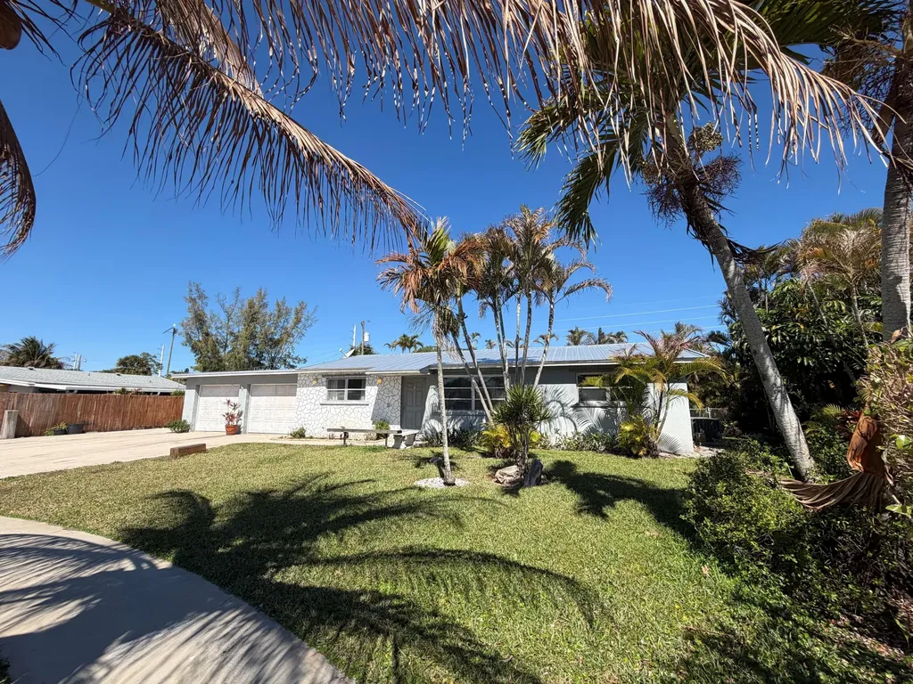 5969 Pine Court West Palm Beach FL 33415