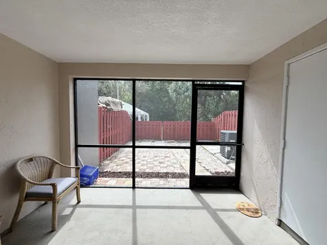 5112 Society Place West Palm Beach FL 33415
