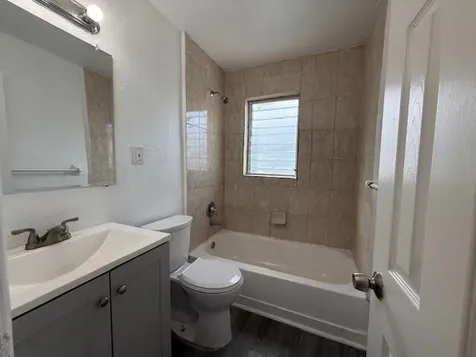 1913 Division Avenue West Palm Beach FL 33407