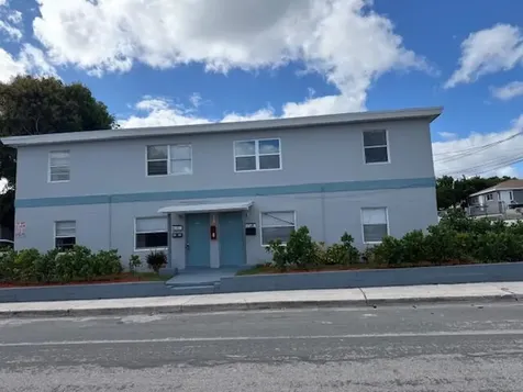 1913 Division Avenue West Palm Beach FL 33407