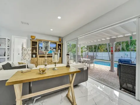 3204 Robbins Road Pompano Beach FL 33062