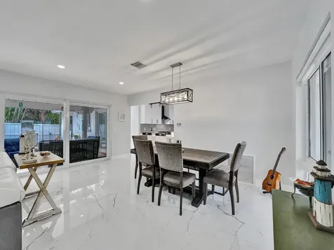3204 Robbins Road Pompano Beach FL 33062