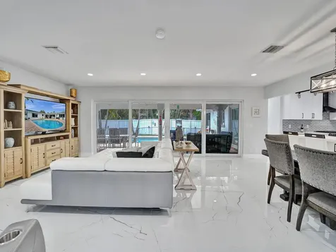 3204 Robbins Road Pompano Beach FL 33062