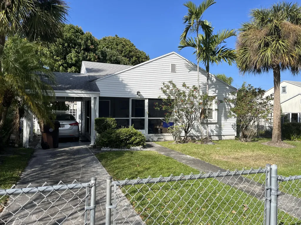 729 Rockland Drive West Palm Beach FL 33405