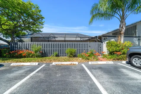 1139 Summit Trail Circle West Palm Beach FL 33415