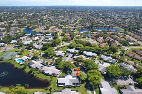 1139 Summit Trail Circle West Palm Beach FL 33415