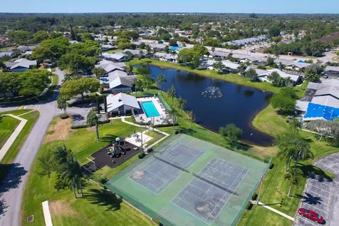 1139 Summit Trail Circle West Palm Beach FL 33415
