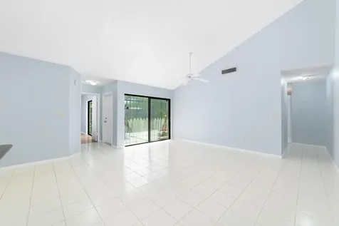 1139 Summit Trail Circle West Palm Beach FL 33415