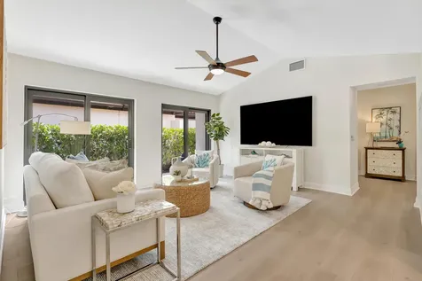 1472 Via Cameron Jupiter FL 33477