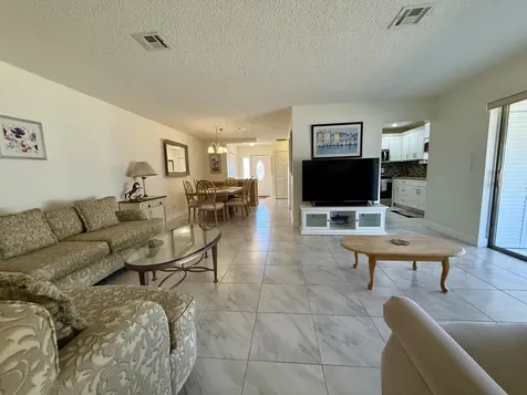 5850 Summerfield Court Fort Pierce FL 34982