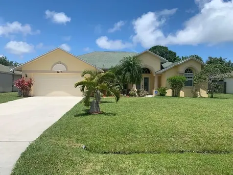 2417 Se Dogwood Avenue Port Saint Lucie FL 34952