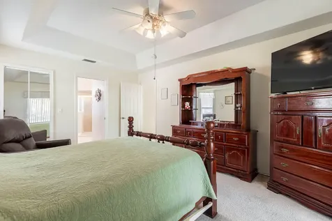 2417 Se Dogwood Avenue Port Saint Lucie FL 34952
