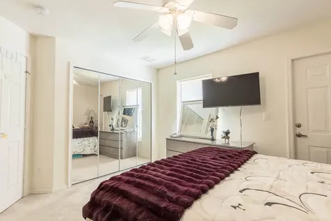 2417 Se Dogwood Avenue Port Saint Lucie FL 34952