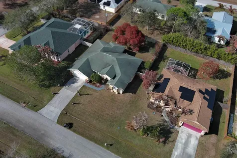 2417 Se Dogwood Avenue Port Saint Lucie FL 34952