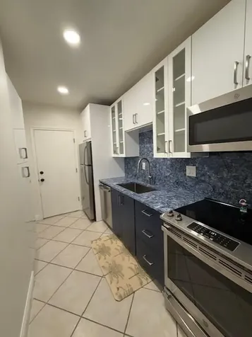 299 Sw 7th Street Boca Raton FL 33432