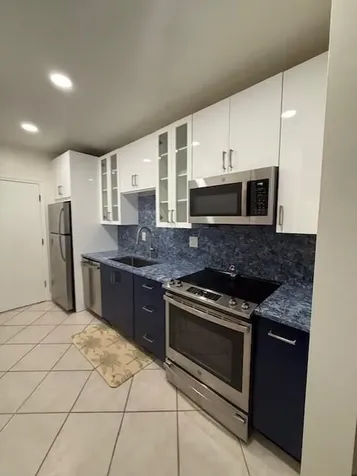 299 Sw 7th Street Boca Raton FL 33432