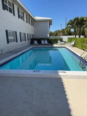 299 Sw 7th Street Boca Raton FL 33432
