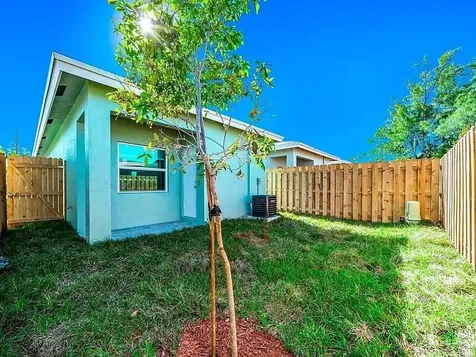 2714 Nokomis Avenue West Palm Beach FL 33409