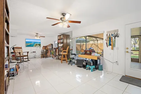 1213 12th Terrace Palm Beach Gardens FL 33418