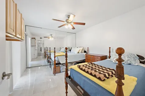1213 12th Terrace Palm Beach Gardens FL 33418