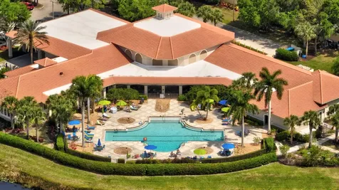 8908 Champions Way Port Saint Lucie FL 34986
